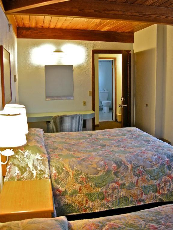 Azalea Lodge Голд-Бич Экстерьер фото